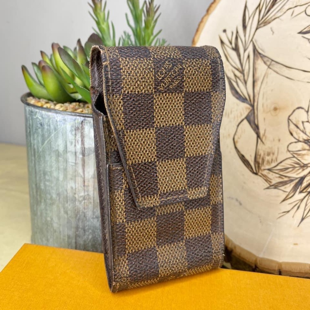 Authentic Louis Vuitton Cigarette / lipstickCase